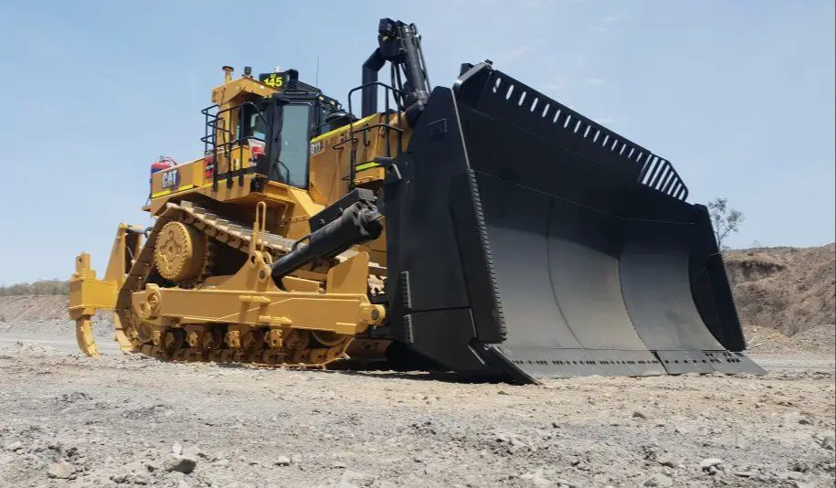 d12 bulldozer being used in mining